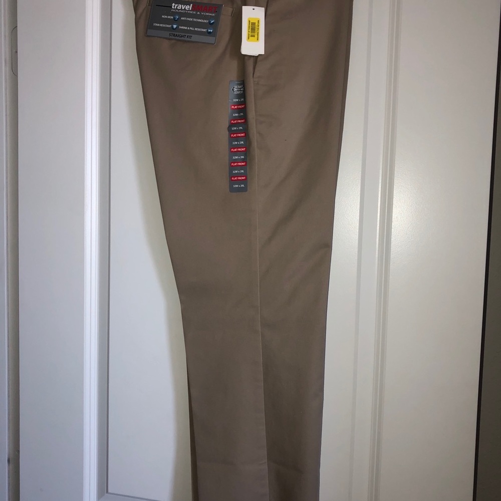 Ultimate Comfort Men’s 32x29 Khaki Pants